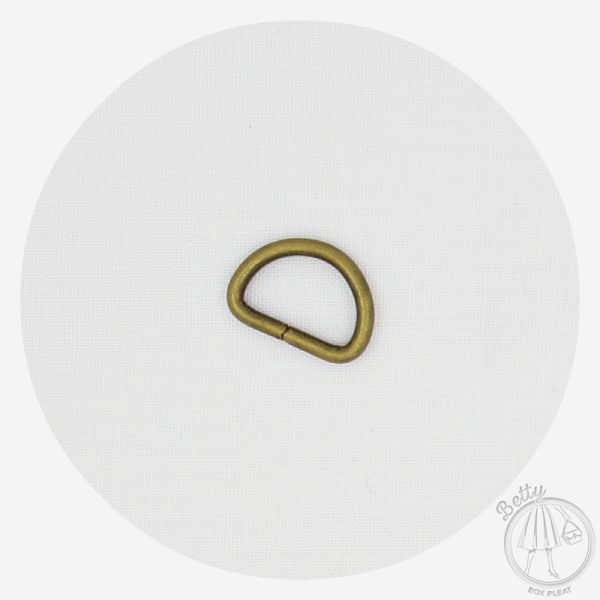 16mm (5/8in) D Ring – Antique Brass – 10 Pack