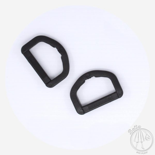 25mm (1in) Plastic D Ring – Black – 10 Pack